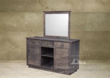 Armmel Dresser