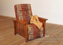 Emmeret Wallhugger Recliner