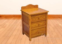 Okanogan 20" Wide 3-Drawer Nightstand