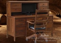 Highlands Desk with Hutch